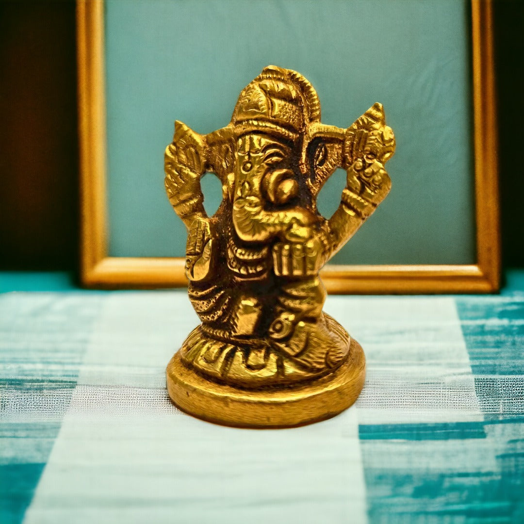 Tamas Brass Lakshmi Ganesh for Pooja Statue/Idol (Golden) (2 Inches)