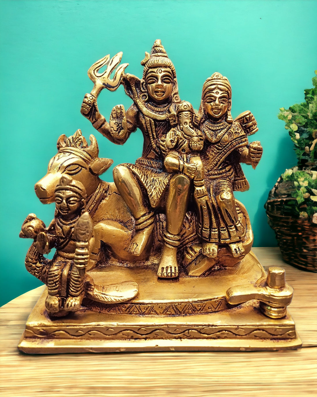 Tamas Brass Shiv Parivar Statue (5.6 Inches)