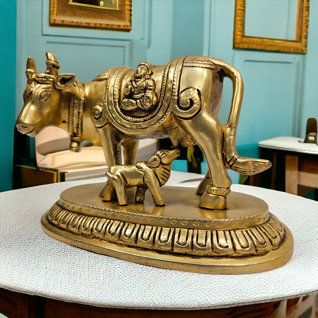 Brass Cow with Calf | (3.5 X 5.5 X 3 inch)|Weight- 1 kg