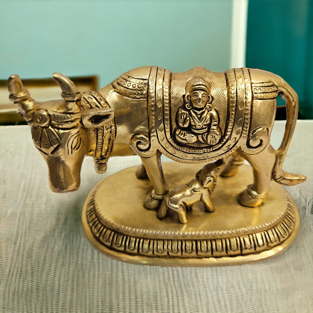 Brass Cow with Calf | (3.5 X 5.5 X 3 inch)|Weight- 1 kg