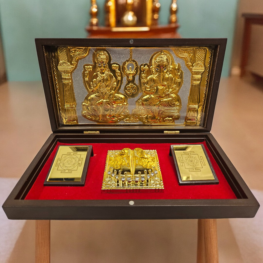 Gold Foil Jai Shree Laxmi Ganesh Gift \Pooja Box |(5.5 X 8.5 X 4.5 inch)|Weight-0.33 kg