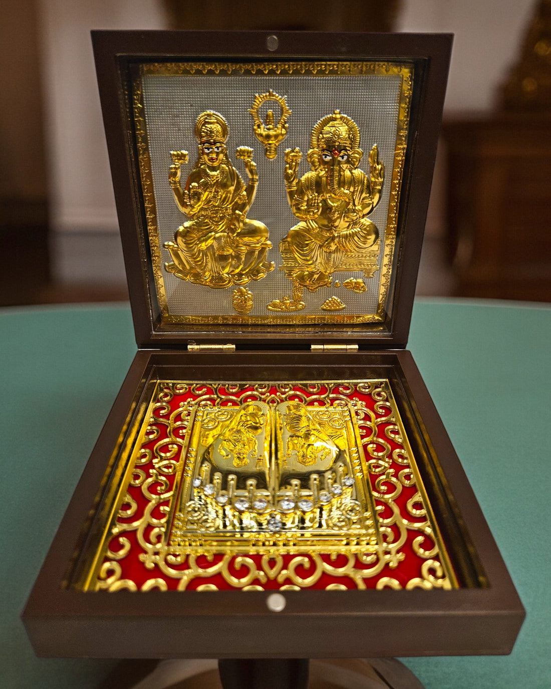 Gold Foil Jai Shree Laxmi Ganesh Gift \Pooja Box |(5 X 4.5 X 4.5 inch)|Weight-0.18 kg