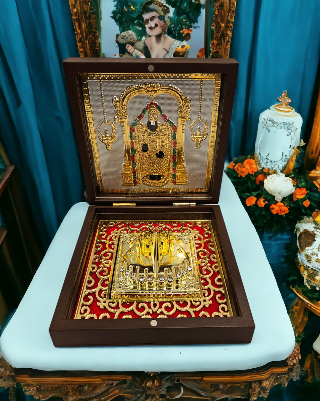 Gold Foil Lord Om Sri Venkatesaya Charan Paduka Gift/Puja Box(5 Inch)(Multicolour)